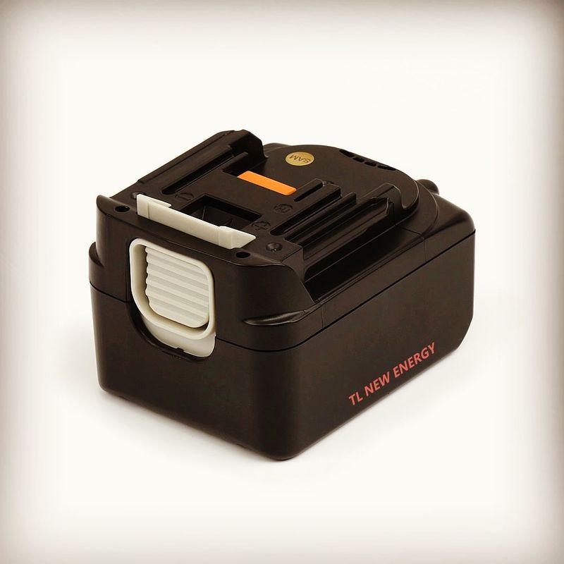 14Baterías de litio recargables de.4V 5000mAh para herramientas de plástico para sujetar las correas de mano Gt-One